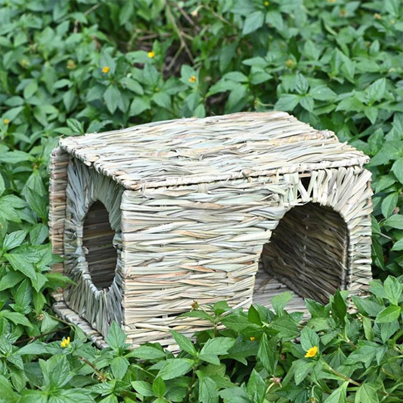 Hamster Guinea Pig Bunny Grass Chew Toy Mat House